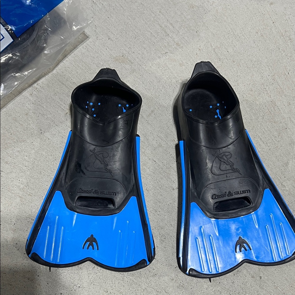 Kids Blue Swim Fins